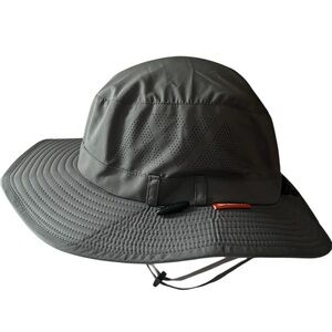 Shelta Land Hawk Hat